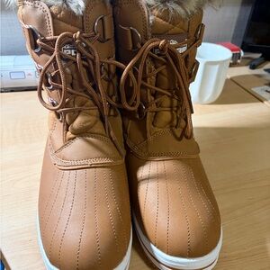 Cozy Brown Winter Boots with Faux Fur Lining Polar Size Women US 11 / UK 9